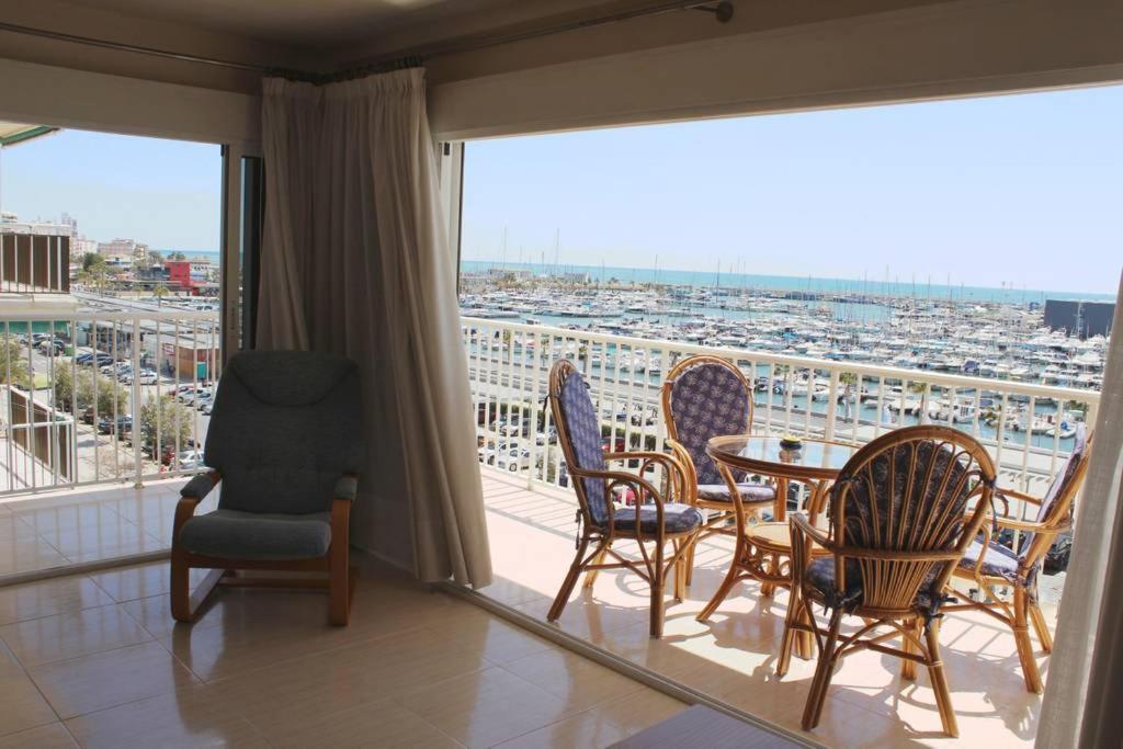 Apartamento En Primera Linea De Playa Con Increibles Vistas Santa Pola Exterior photo
