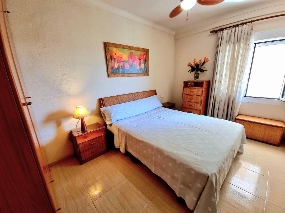 Apartamento En Primera Linea De Playa Con Increibles Vistas Santa Pola Exterior photo